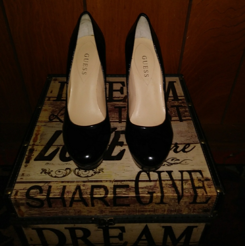 Guess heels